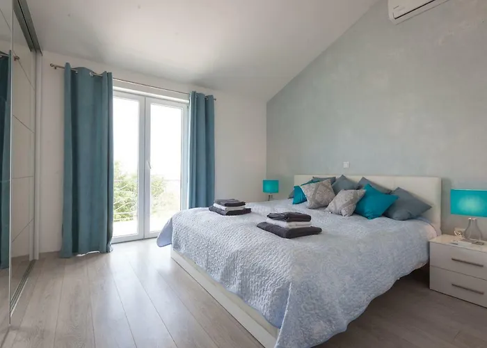 Vintage & Modern Villa