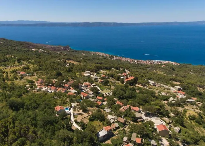 Vintage & Modern Villa *