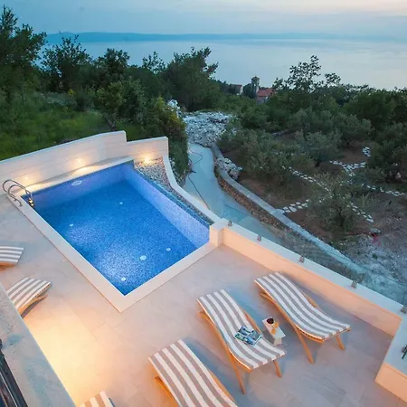 Vintage & Modern * Тучепи