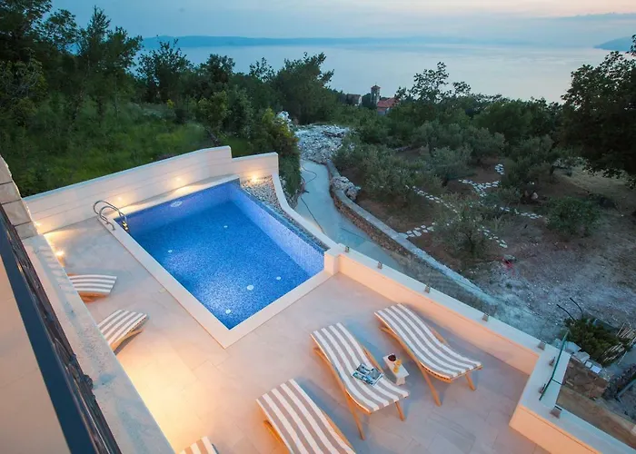 Vintage & Modern * Тучепи